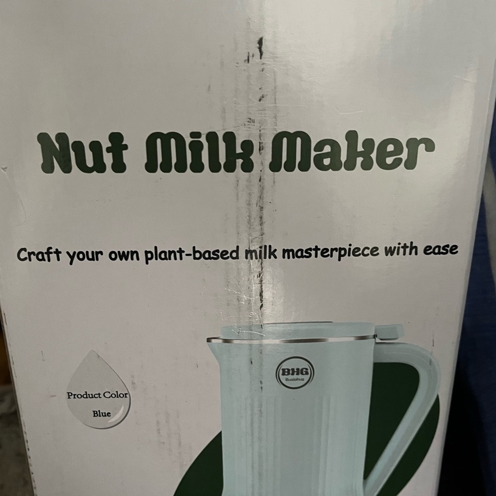 BHG Blue Nut Milk Maker